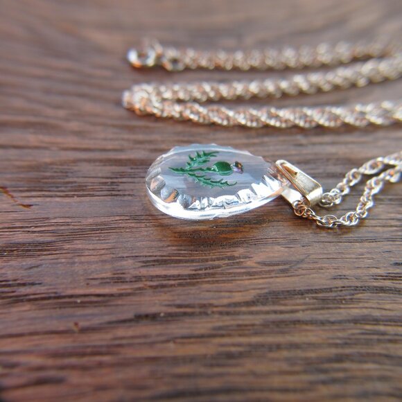 Glass thistle pendant, sterling silver setting & chain. - Picture 7 of 9